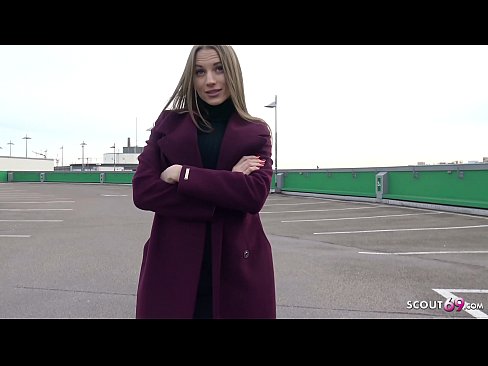 ❤️ SAKSA SKAUT ON UNISTUS, MIS PUUDUTAB STEELE, PARKIMISPLATSIL KIHUTAMINE JA SEKSIKAS RAHA EEST ❤❌ Super porno at us ❤